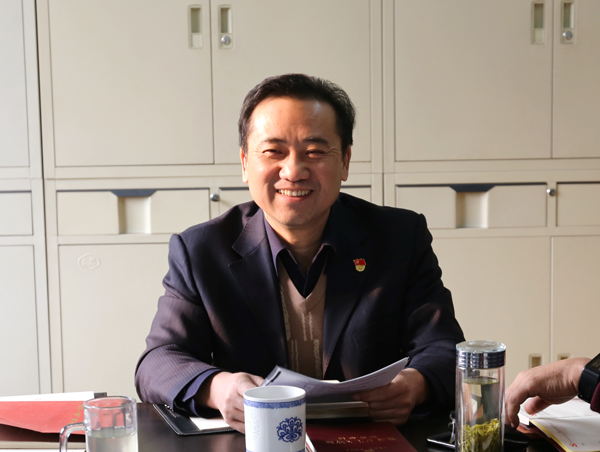 民主生活會(huì )1.jpg
